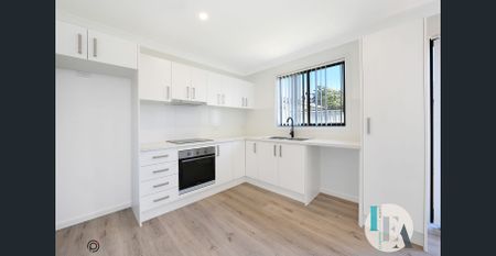 Brand New Modern Villa – Be the First to Move In! - Photo 3