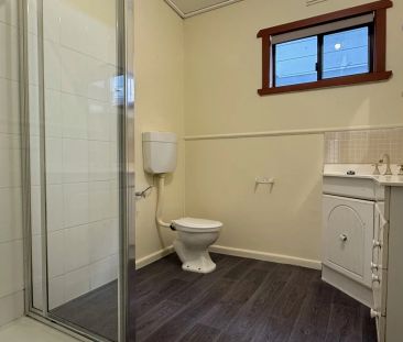 THIS PROPERTY FEATURES: - Photo 5