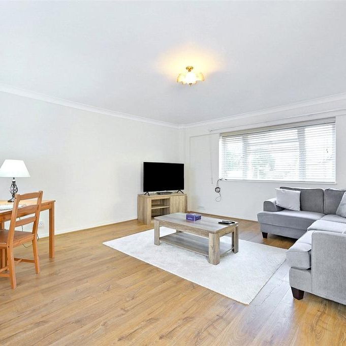 2 bedroom maisonette to rent - Photo 1