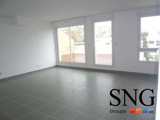 T4 AVEC GRANDE TERRASSE - Photo 1