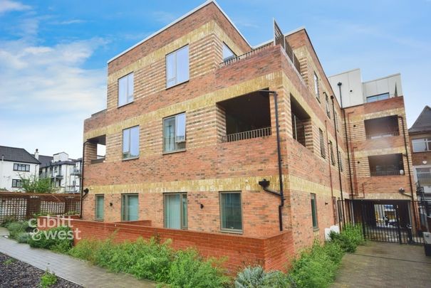 2 bedroom apartment to rent - Photo 1