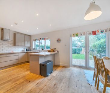 Whittell Gardens, London, SE26 - Photo 6