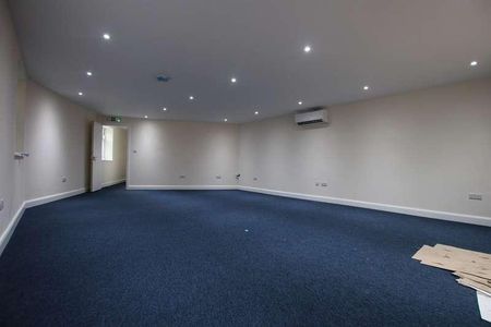 Offices, Renters Avenue, Hendon, NW4 - Photo 3