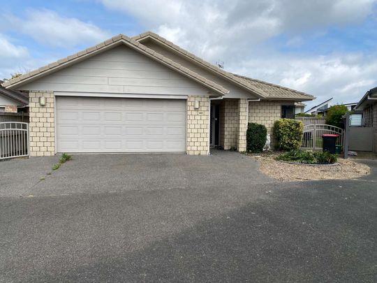 Charming Family Home in Papamoa - Photo 1