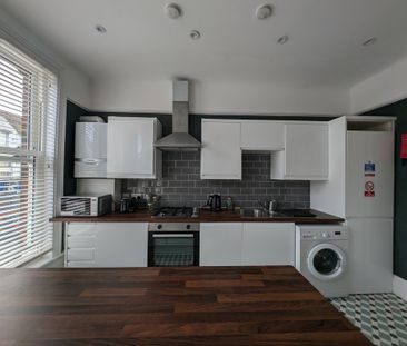 Room in a Shared Flat, Springbank Road, SE13 - Photo 5