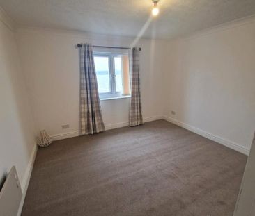 3 bedroom apartment to rent - Photo 4