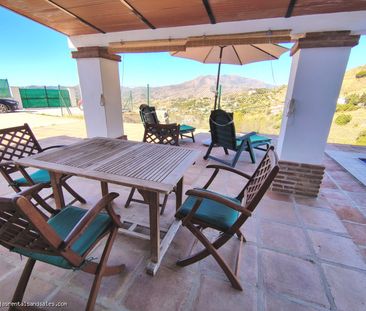 Detached Villa with Private Pool for Long-Term Rental – Valtocado, ... - Photo 6