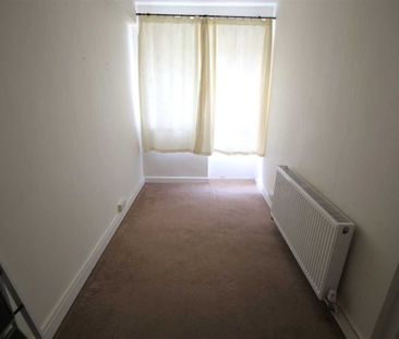 Adrian Court, Pinner Road, Harrow - Photo 6