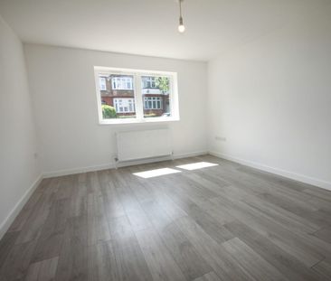 Flat to rent on - Photo 6
