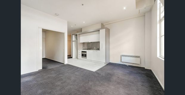 Stunning City Location – Spacious One-Bedroom Gem! - Photo 1