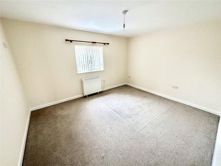 2 bedroom semi-detached house to rent - Photo 3