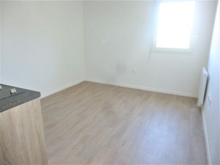 Location Appartement 1 pièce 20m² AMIENS 80000 - Photo 5