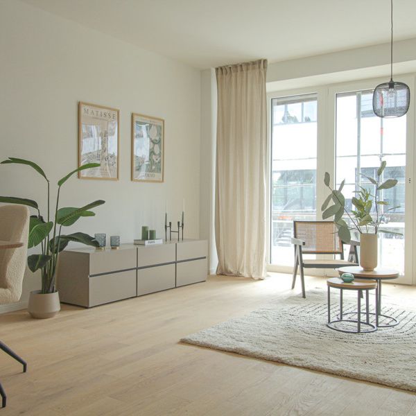 Im Herzen des Tabakquartiers! Schöne 2-Zimmer-Wohnung mit großem Balkon - Photo 1