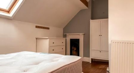 5 bedroom house to rent - Photo 2