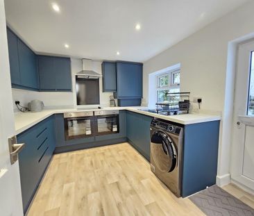 1 bedroom in a house share to rent - Photo 4