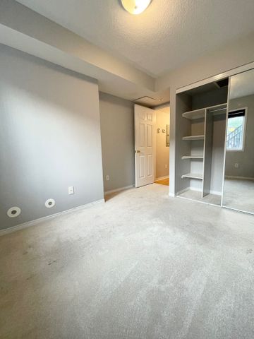 For Lease - 4975 Southampton Drive Unit# 207, Mississauga, Ontario - Photo 2