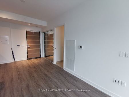 For Lease - 15 Queens Quay Unit# 1104, Toronto, Ontario - Photo 2