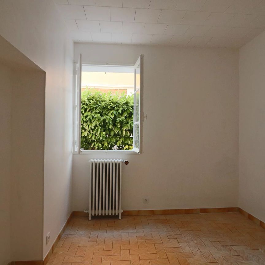 Location Appartement 4 pièces 72m² CANNES 06400 - Photo 1