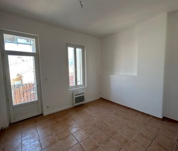 Location Appartement 2 pièces 38m² TOULON 83000 - Photo 5