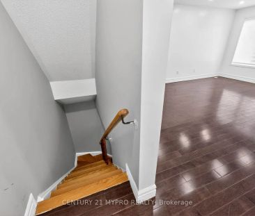 29 Rosebank Drive #807 - Photo 3