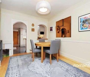 Star Road, Uxbridge, UB10 - Photo 3