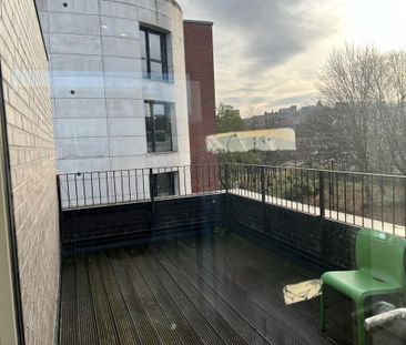 5 bedroom townhouse to rent - Photo 3