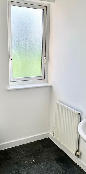 Room in a Shared House, Spekeland Road, L7 - Photo 2