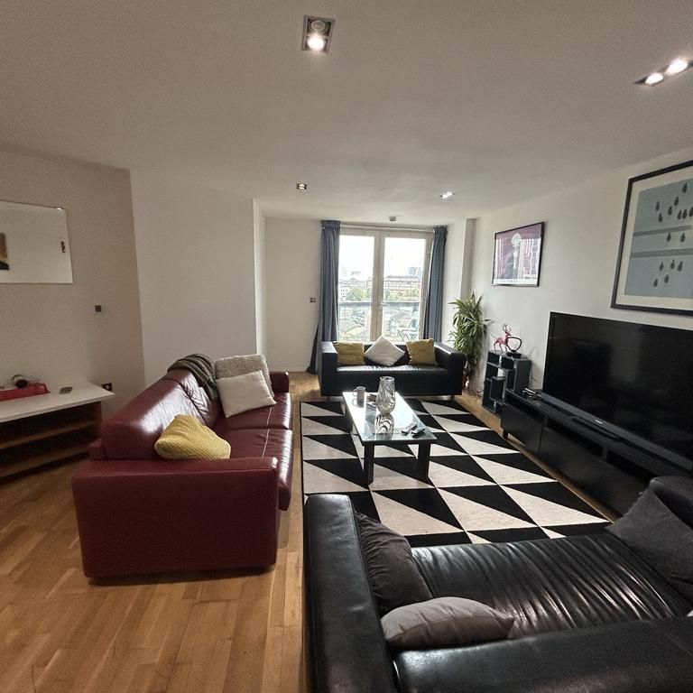 2 bedroom apartment to rent - Photo 1