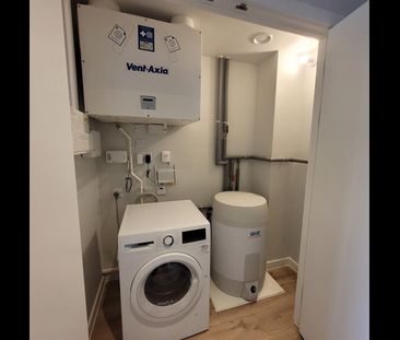 1 Bed Flat, Aspin Lane, M4 - Photo 2