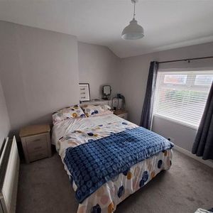 21 Northbrook Gardens, Belfast, BT9 7EA - Photo 2