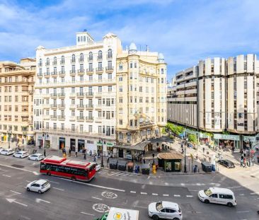 Valencia - Photo 3