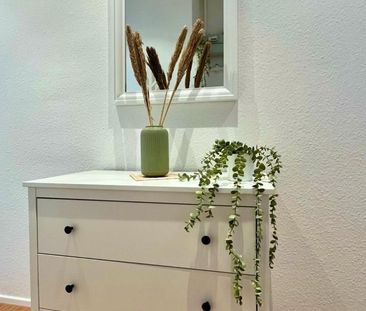 Neugründung einer 4er WG in einer stilvoll möblierten 4-Zimmer Altb... - Photo 5