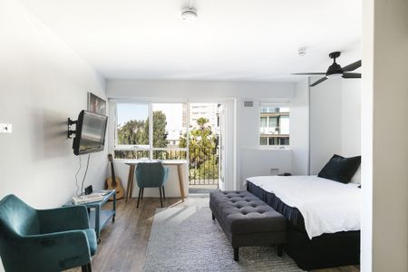 18 / 8 Wylde Street - Photo 3