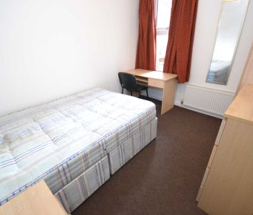 Price £3,150 pcm - Available 06/07/2026 - Furnished - Photo 3