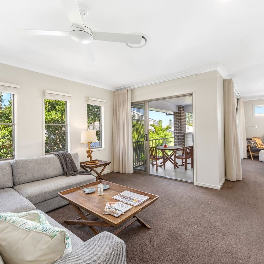 Modern Masterpiece Metres from the Beach - Photo 1