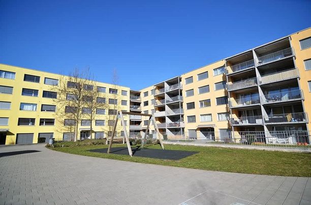 3.5 Zimmer, 90 m², 2. Stock - Photo 1