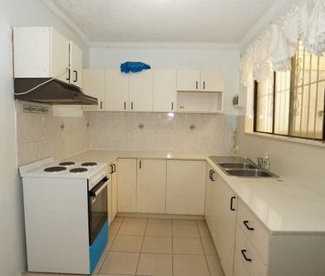 EXCELLENT CONDITION - Photo 1