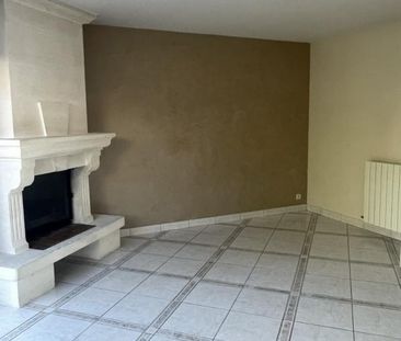 Location Appartement 4 pièces 110m² VILLENAVE D ORNON 33140 - Photo 2