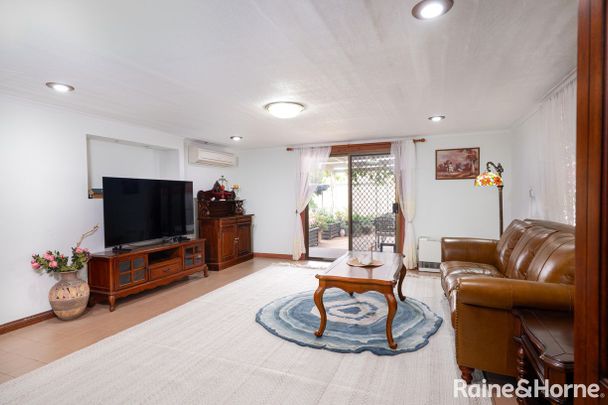 Spacious Family Home in Prime Tranmere Location - Great Lifestyle - Photo 1