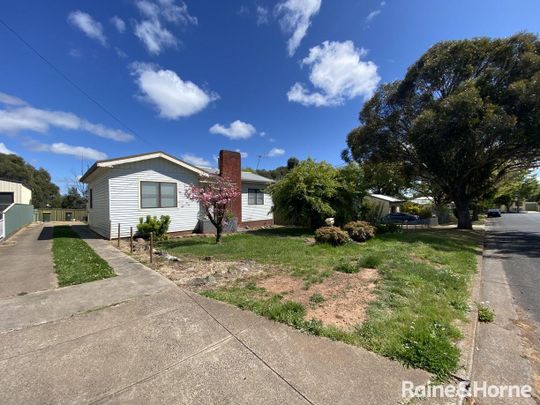 35 North Street, Orange, NSW 2800 - Photo 1