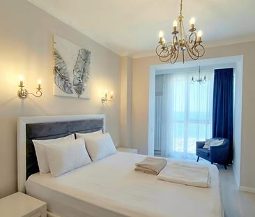 Frontal Sea View–120 sqm-Reyna Beach-Long term - Photo 2