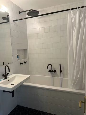 Charlemont Street, Dublin - Photo 4