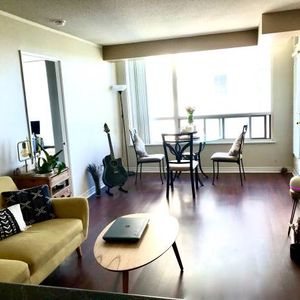 All Inclusive 2Br 1Wr Condo At Yonge/North York Ctr Subway - Photo 2