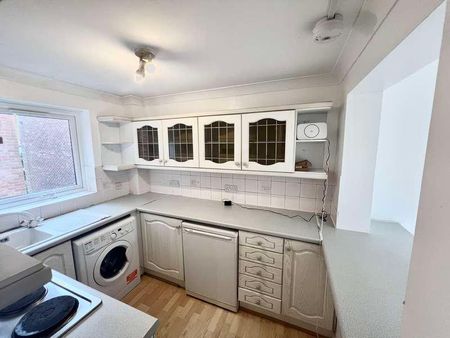 Woodlands Place, Northlands Road, SO15 - Photo 4