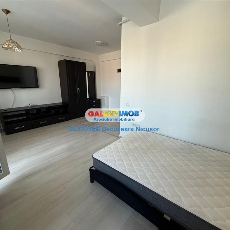 Garsoniera, Militari Residence, Str Tineretului, 280 euro - Photo 1