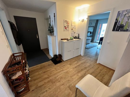 Moderne, schicke 3-Zimmer-Wohnung mit zwei Balkonen, Aufzug + TG-Stellplatz - Photo 1