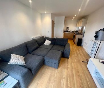 1 bedroom flat to rent - Photo 2