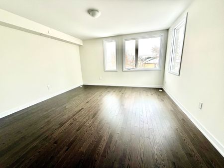 For Lease - 2 Green Gardens Boulevard Unit# Main, Toronto, Ontario - Photo 3