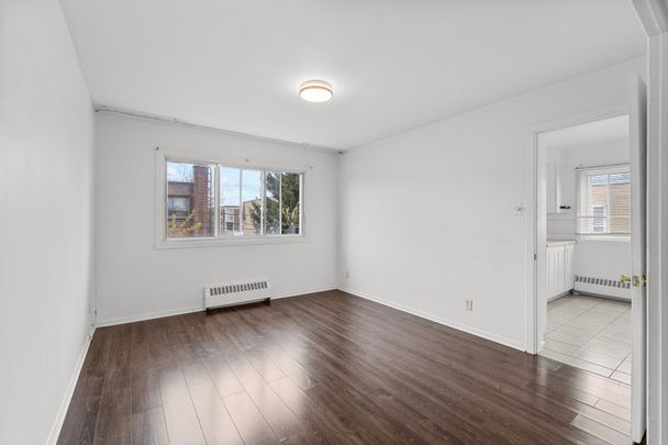 Condo for rent, Montréal (Saint-Laurent) - Photo 1
