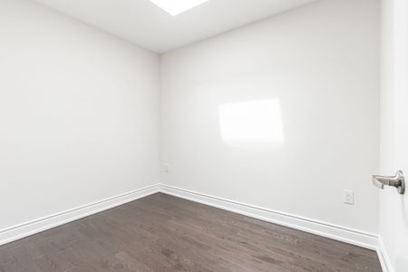 For Lease - 3 Wild Rose Gardens Unit# UPPER, Toronto, Ontario - Photo 5